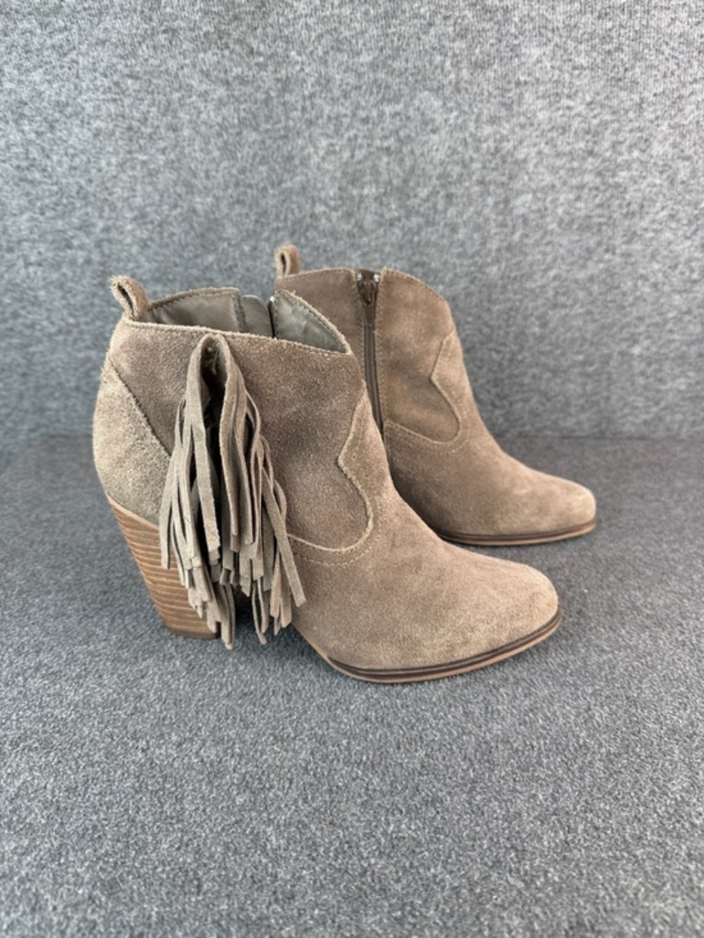 Steve‎ Madden Suede Fringe Ankle Bootie in Taupe 7.5M